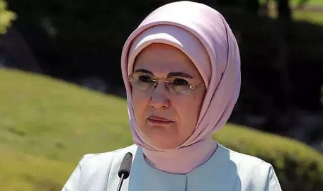 Emine Erdoğan: Ailemden birinin kaybı gibi hissettim!