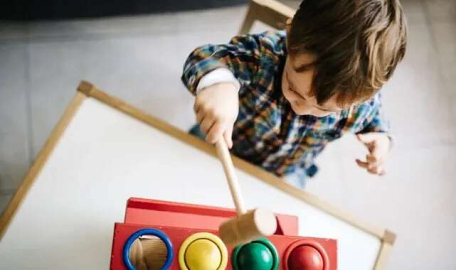 Bakanlık uyardı: Çocuklara şiddet içerikli oyuncaklar almayın