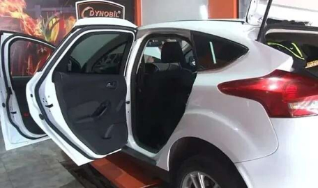 Çalıntı aracı iki kez satmaya kalktılar