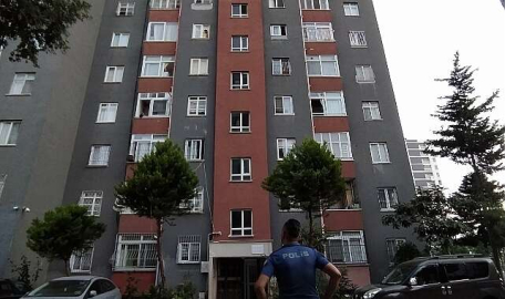 13 yaşındaki kızın acı ölümü! 11. kattan atladı