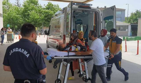Bursa'da feci kaza! Otomobilin çarptığı çocuk yaşam savaşı veriyor