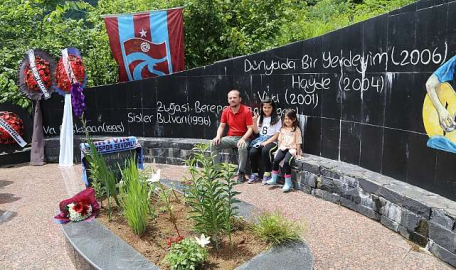 Kazım Koyuncu mezarı başında anıldı