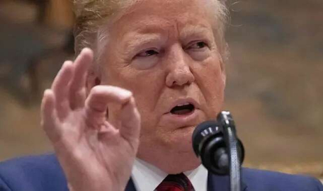 Trump'tan LGBT'ye tepki