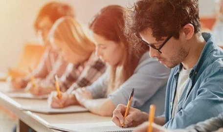 Venüs Kampüs’ten FSM’de ücretsiz tercih rehberliği  