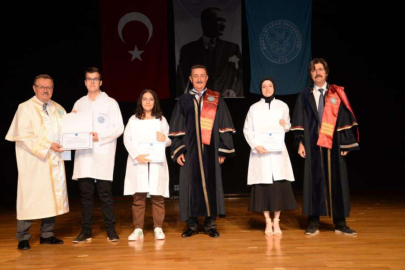 Diş Hekimliği Fakültesi’nde yeni akademik dönem başladı