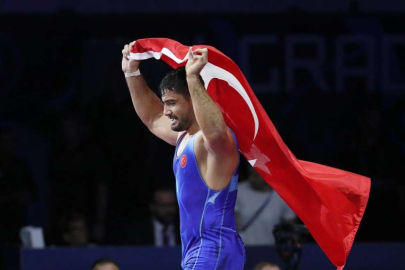 Taha Akgül, 3. kez dünya şampiyonu oldu