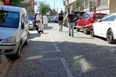 Polise silahlı saldırı: 2 polis yaralandı