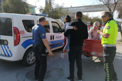 Bursa'da polisten alkışlanacak hareket