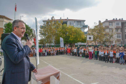 Karacabey Belediyesi’nden öğrencilere anlamlı destek