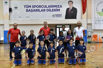 Osmangazi’de geleceğin badmintoncuları yetişiyor