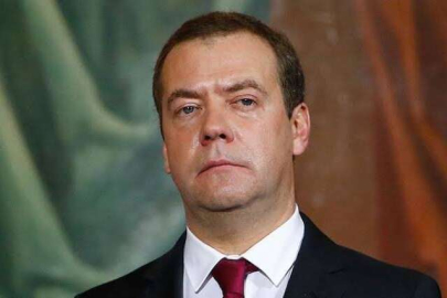 Ukrayna, Rusya'nın eski Başbakanı Medvedev'i arananlar listesine aldı