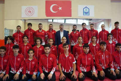 Yıldırım Belediyesi’ne yılın en iyi spor kulübü ödülü