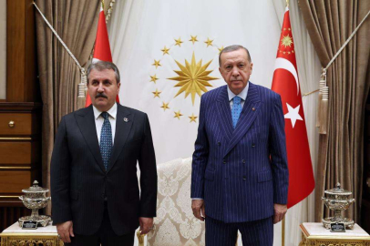 Cumhurbaşkanı Erdoğan, BBP Genel Başkanı Destici'yi kabul etti