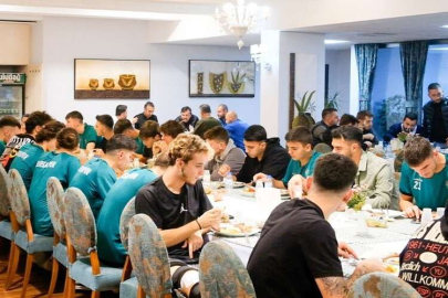 Bursaspor’da moral yemeği organize edildi