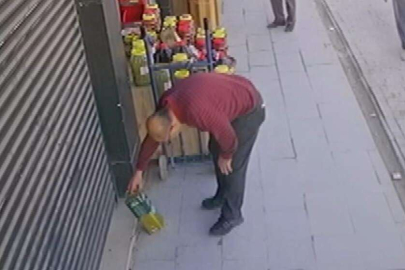 Bir garip olay! Çalmadan önce son kullanma tarihine baktı