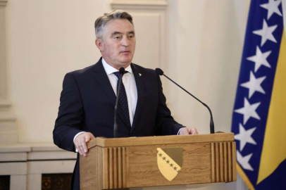 Bosna Hersek’te devletin zirvesinde görev değişimi