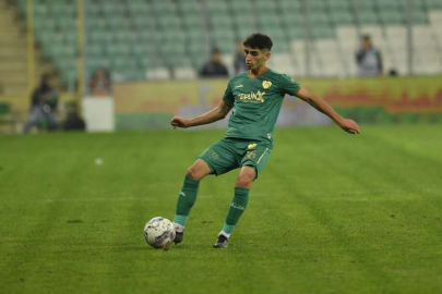 Bursaspor’a Samet Bozkurt’dan üzücü haber