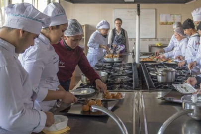 Meslek liselerinden ülke ekonomisine 1 milyar 650 milyonu aşkın katkı