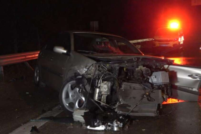 Bursa'da feci kaza: TIR arkadan çarptı