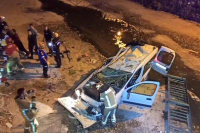 Bursa’da kontrolden çıkan araç köprüden uçtu