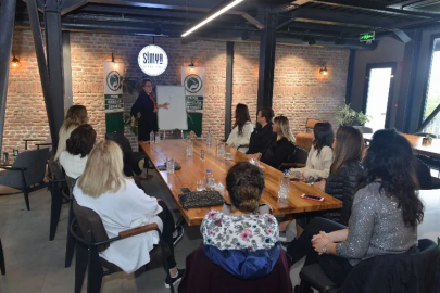 Annelerden enerji veren buluşma