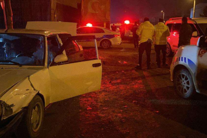 Bursa'da demir çalan hırsızlar aracı bırakıp kaçtı