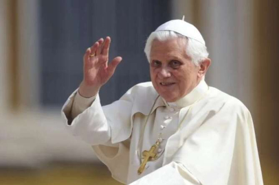 Eski Papa 16. Benedict 95 yaşında hayatını kaybetti