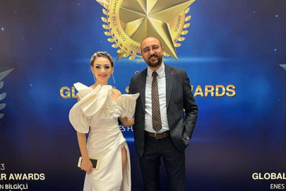 Türkiye’nin parlayan cerrahı ödülünü aldı