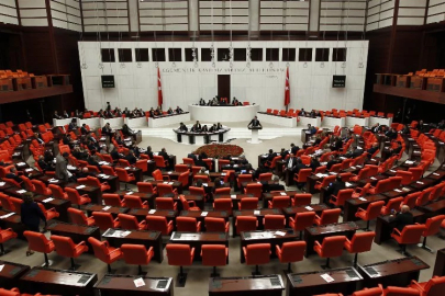 Ak Parti'den deprem önergesi