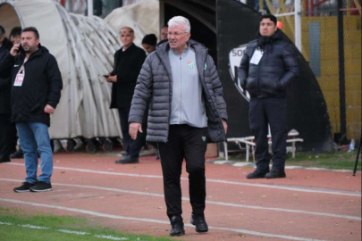 Bursaspor Teknik Direktörü İsmail Ertekin hastaneye kaldırıldı