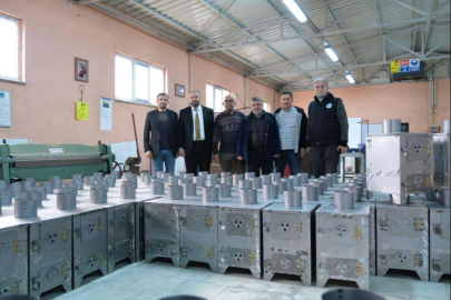 Bursalı öğrencilerden depremzedelere yardım