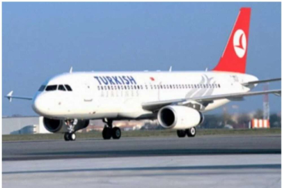 THY uçağında hareketli anlar! Koku uçağı geri döndürdü