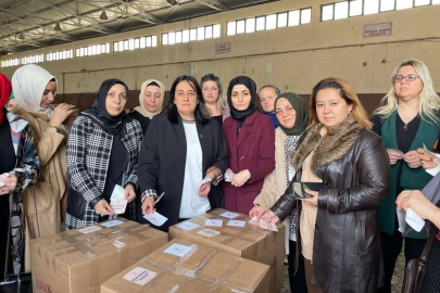 Bursalı Ak kadınlardan Hatay'a 550 koli mutfak malzemesi