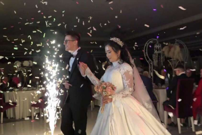 Bursa'ya Filipinler'den gelin! 5 yıllık hasret Türk usulü düğünle taçlandı