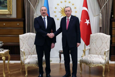 Cumhurbaşkanı Erdoğan, Azerbaycan Cumhurbaşkanı Aliyev ile bir araya geldi