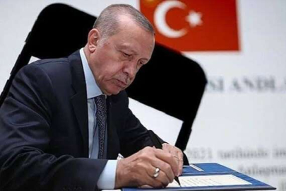 Cumhurbaşkanı Erdoğan’dan 12 üniversiteye rektör ataması