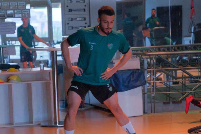 Bursaspor salonda çalıştı