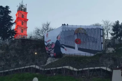 Bursa Gençlik Kolları'ndan Erbakan’a jest