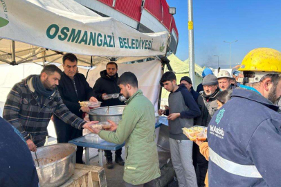 Osmangazi’den deprem bölgesine 4 bin kişilik iftar sofrası