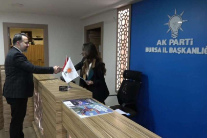 Aday adaylığı yarışında baba muhalefeti oğlu iktidarı tercih etti