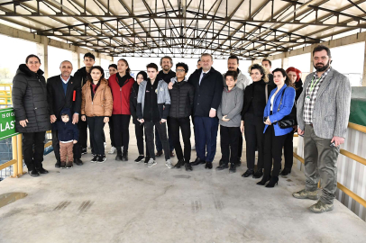 Osmangazi’de en çevreci muhtar ve öğrencilere plaket