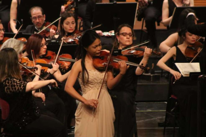 Ayhan Kızıl'a muhteşem anma