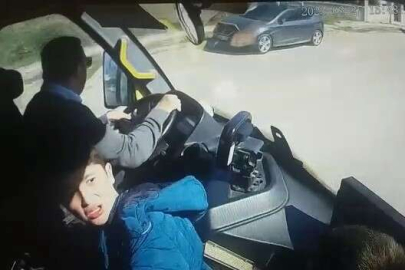 Bursa'da halk otobüsünde panik anları