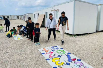 Nilüfer Belediyesi yaraların sarılması için Samandağ’da