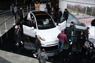 Tesla araçlara yoğun ilgi
