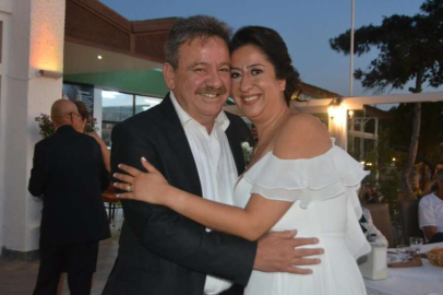 Ünlü oyuncu Serhat Özcan siyasete soyundu