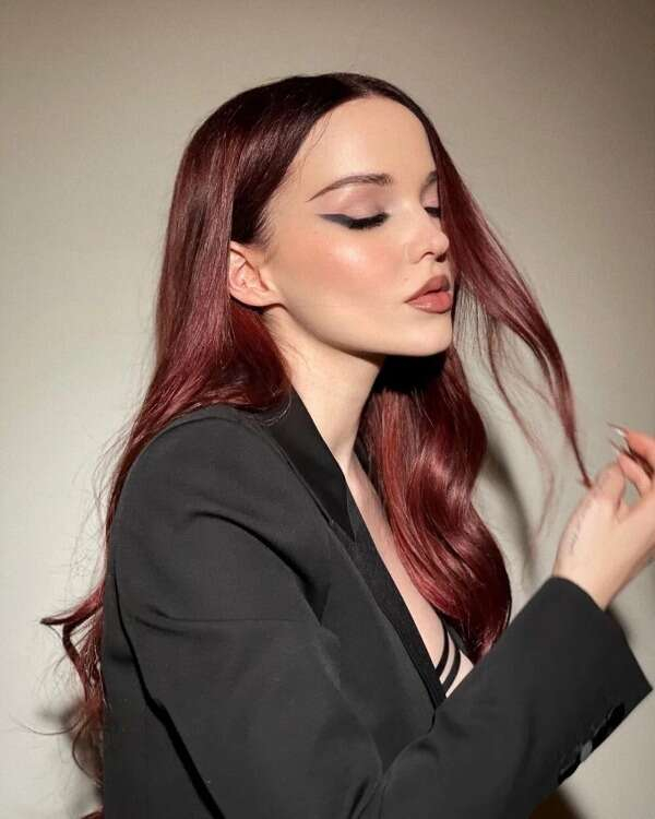 YÜKSEK DOZ FEMİNENLİK