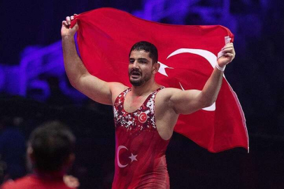 Milli güreşçi Taha Akgül Avrupa şampiyonu oldu