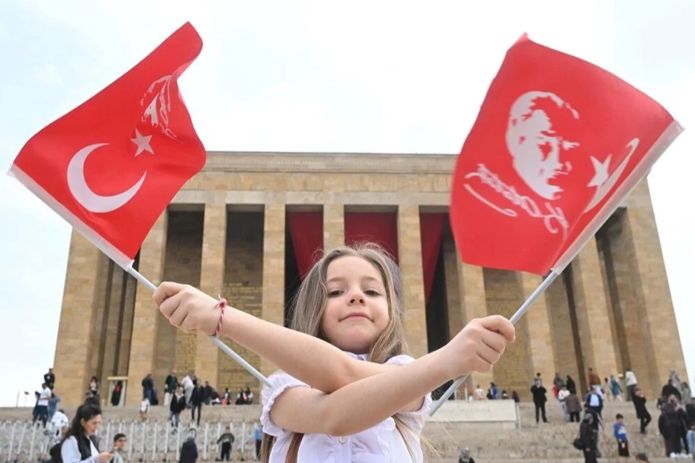 Anıtkabir'de 23 Nisan coşkusu