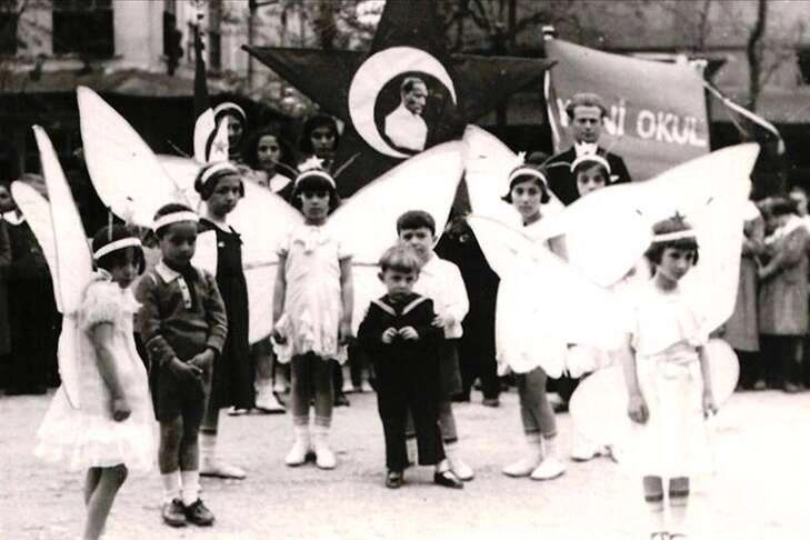 TBMM arşivinden ilk 23 Nisan kutlamaları